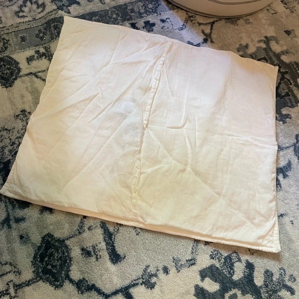 NWOT Restoration Hardware Kids Linen-Cotton Diamond Quilt - Cream